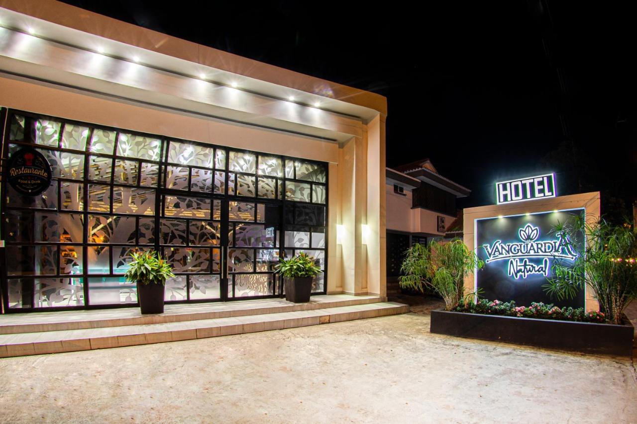 Hotel Vanguardia Natural El Cairo  Ngoại thất bức ảnh