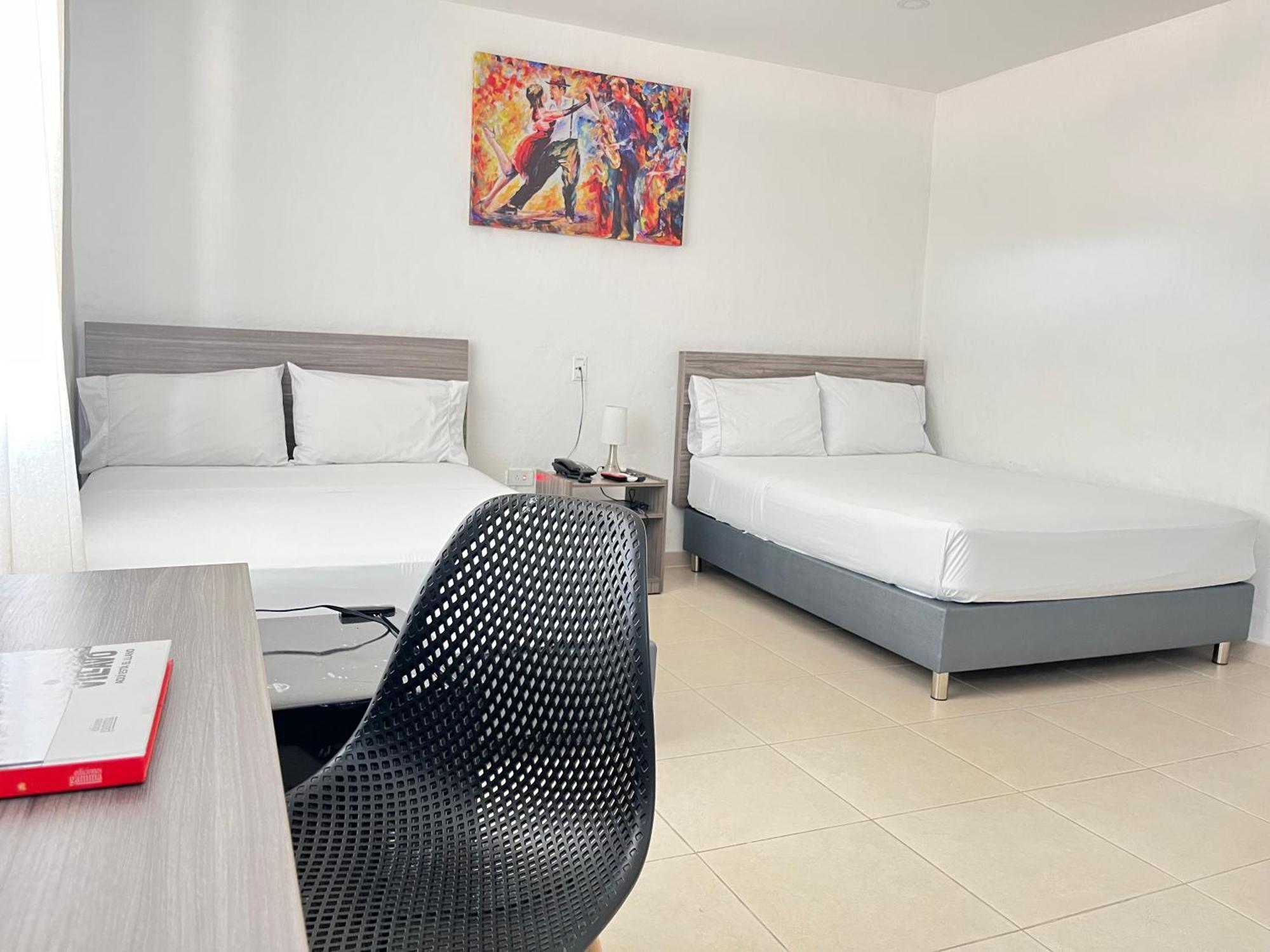 Hotel Vanguardia Natural El Cairo  Ngoại thất bức ảnh